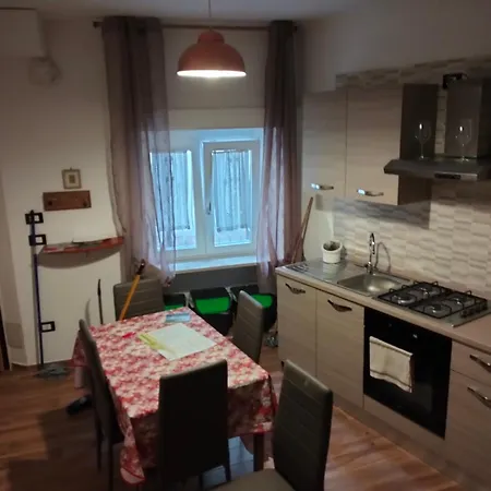 Apartament La Pratola Peligna